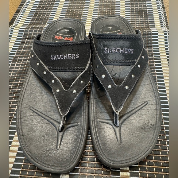 Skechers Tone Ups Sandals - Picture 1 of 4